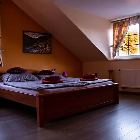 Zámeček Kaliště 3* Poddubí