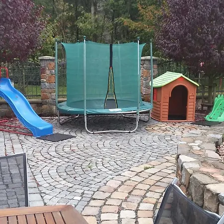 Hotel Zámeček Kaliště Poddubí