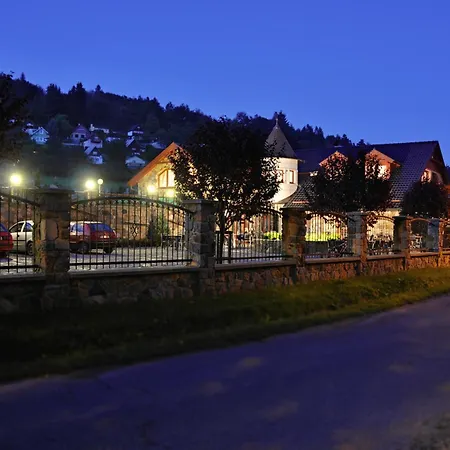 Zamecek Kaliste 3*