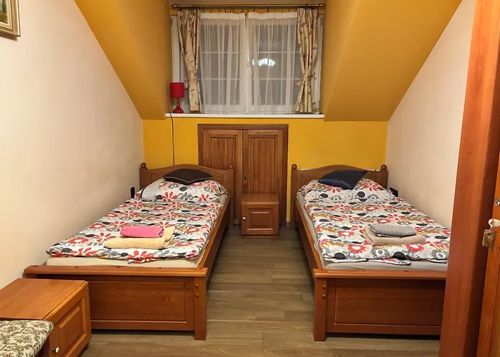 Zámeček Kaliště 3* Poddubí
