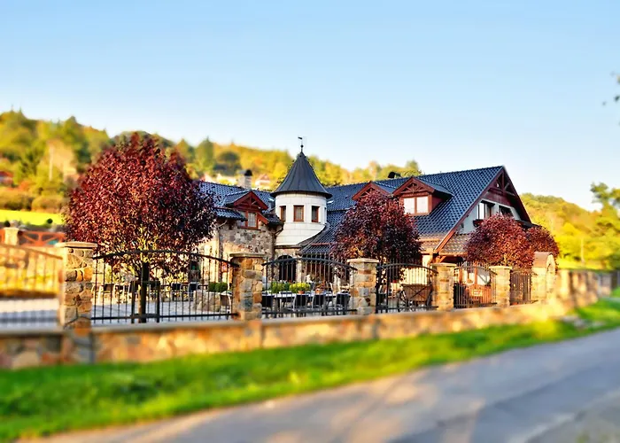 Hotel Zámeček Kaliště Poddubí